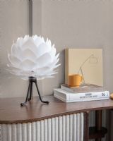 Umage Tripod Base Sort m/ hvid Silvia Umage Tripod Base Sort m/ hvid Silvia