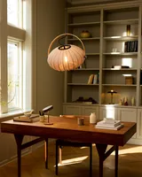 DC Textile Pendel Stengrå fra Halo Design over et skrivebord på et kontor