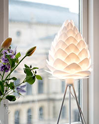 Tripod Table, Hvid med Conia Mini Tripod Table, Hvid med Conia Mini