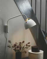 Halo Design Oslo Væglampe - Hvid - Ø16 Halo Design Oslo Væglampe - Hvid - Ø16